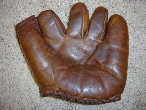 Howard Pollet Nokona G51 2 Front